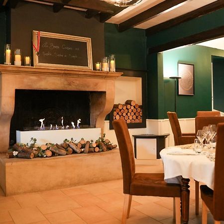 Logis Le Relais De La Voie Sacree Hotell Issoncourt Exteriör bild
